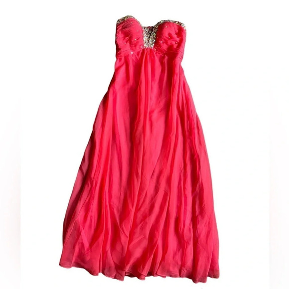 Mori Lee by Madeline Gardner Princess Prom/Graduation Strapless/Sweetheart Dress - Picture 1 of 17